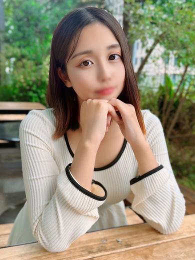 ゆりん～旦那公認❌高身長モデル～