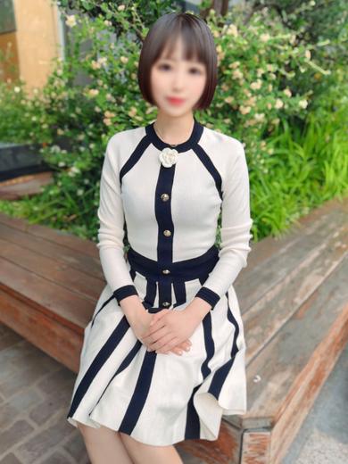 天音さとみ～清楚系ピアノ講師～